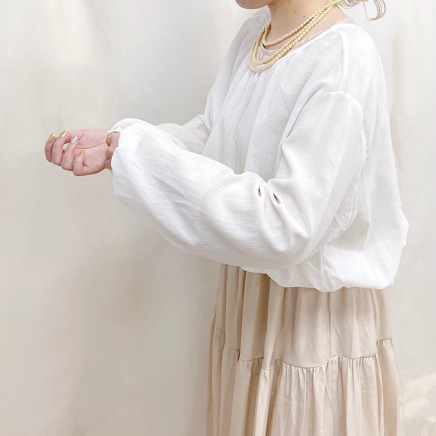 .﻿﻿﻿︎sheer cropped blouse﻿ ¥3,850﻿﻿﻿︎gathers dress﻿ ¥6,490﻿﻿﻿︎long pearl necklace﻿ ¥1,650﻿﻿﻿﻿﻿﻿#ur_melty #ユアメルティ﻿#シアーブラウス #ブラウス #クロップドブラウス﻿#パールロングネックレス #ブラウスコーデ﻿#ギャザーワンピース #カラーワンピース﻿#春コーデ #韓国ファッション #韓国風﻿#오오티디 #데일리룩 #패션 #패션스타그램 #옷스타그램﻿#일본패션 #유아멜티 #코디 #코디스타그램