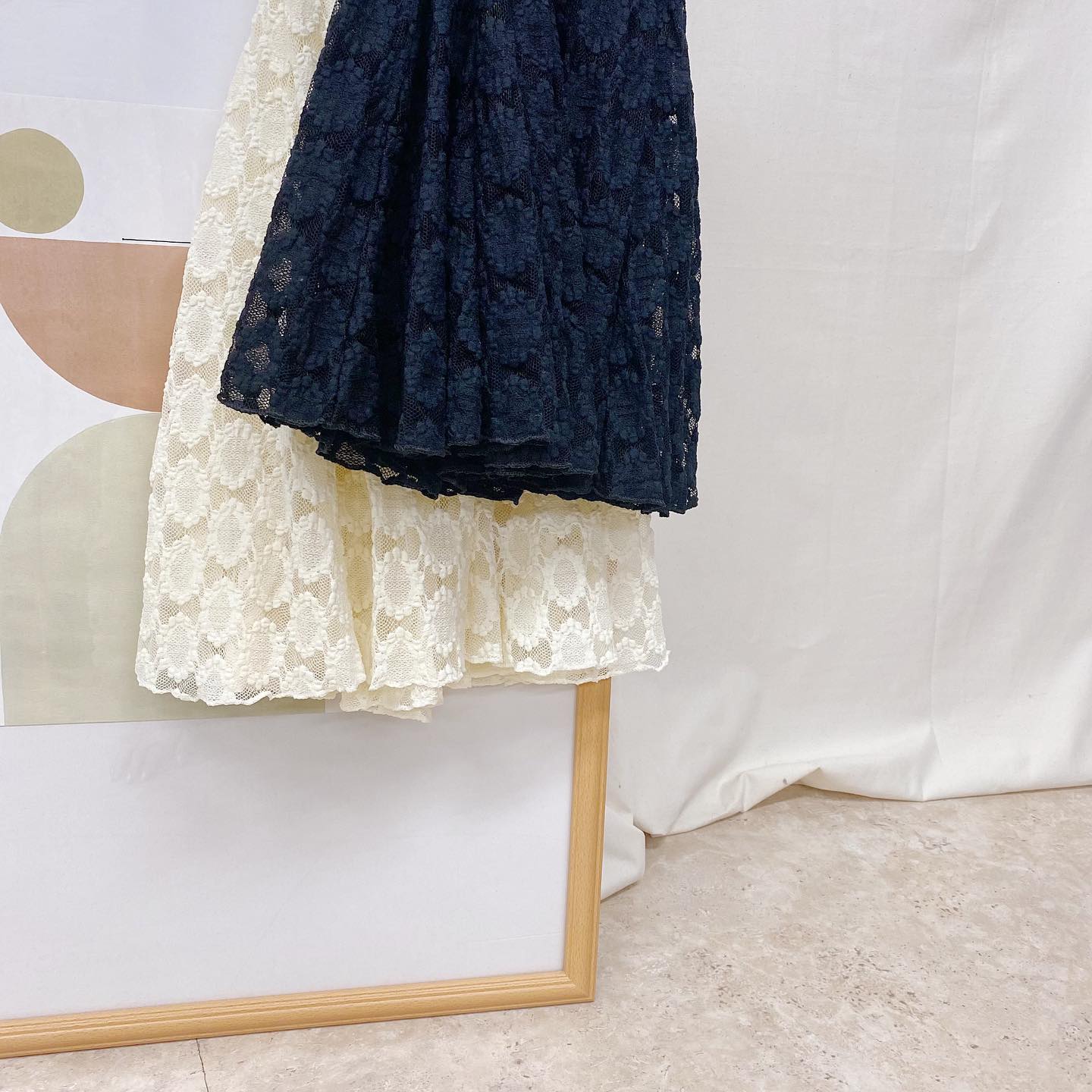 .﻿﻿﻿︎flower lace skirt﻿ ¥5,390﻿﻿﻿来週末に順次店舗入荷🧺﻿詳しくはお近くの店舗まで。﻿﻿オンライン予約開始しました♡﻿﻿﻿﻿﻿﻿﻿﻿#ur_melty #ユアメルティ﻿#レーススカート #マーメイドスカート﻿#レーススカートコーデ #スカートコーデ﻿#春コーデ #韓国ファッション #韓国風﻿#오오티디 #데일리룩 #패션 #패션스타그램 #옷스타그램﻿#일본패션 #유아멜티 #코디 #코디스타그램