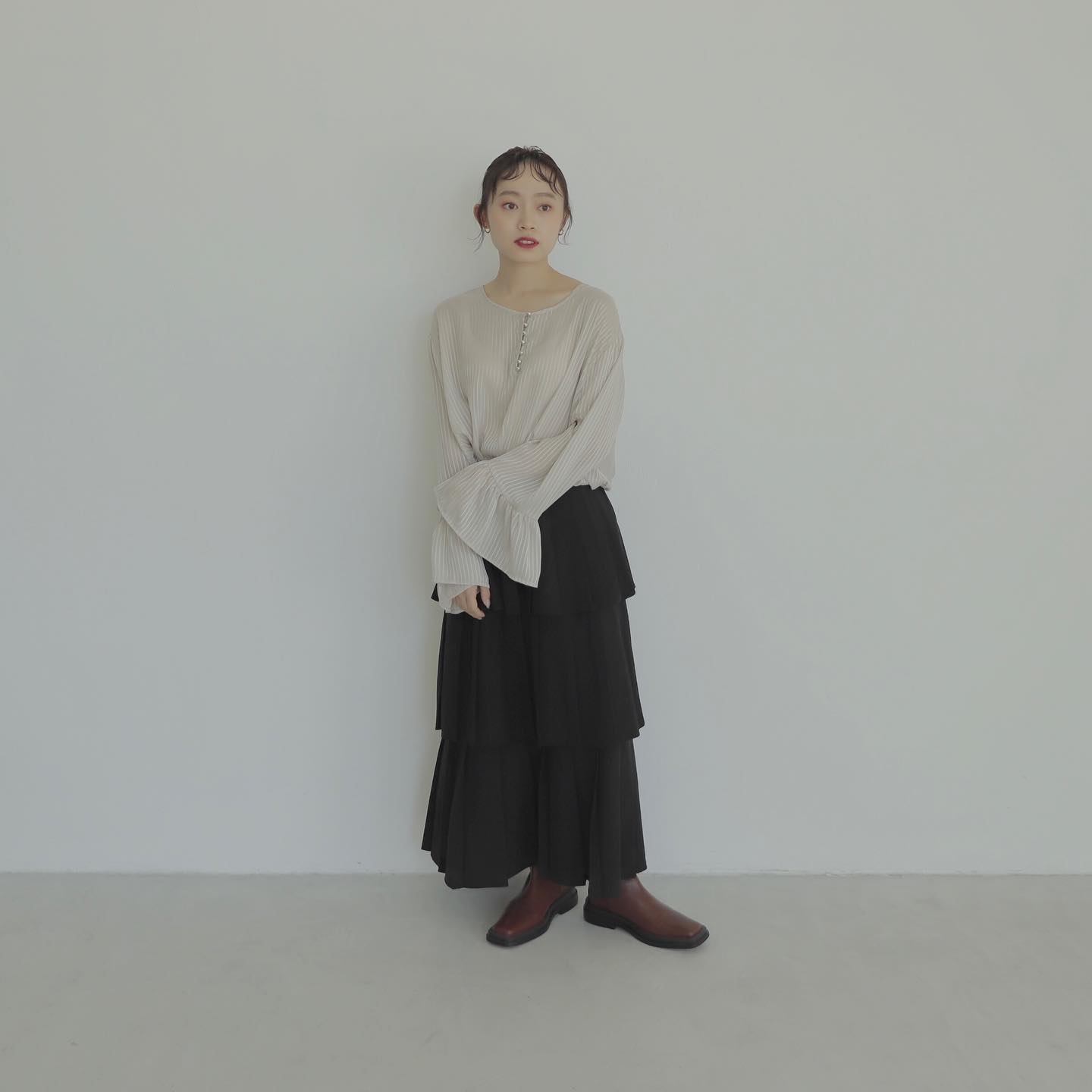 .⁡︎袖フレアストライプBL ¥3,850⁡︎3段プリーツスカート ¥5,390⁡⁡⁡取り扱い店舗、オンラインどちらも入荷しております?⁡⁡⁡⁡⁡⁡⁡⁡#ur_melty #urmelty #ユアメルティ #ブラウス #ストライプブラウス #シアーブラウス #3段スカート #プリーツスカート #スカートコーデ #ブラウスコーデ  #韓国っぽ #韓国っぽコーデ #韓国ファッション #韓国風 #コリヨジャ #オトジョ #大人女子 #オトジョコーデ #오오티디 #데일리룩 #패션 #패션스타그램 #옷스타그램 #일본패션 #유아멜티 #코디 #코디스타그램