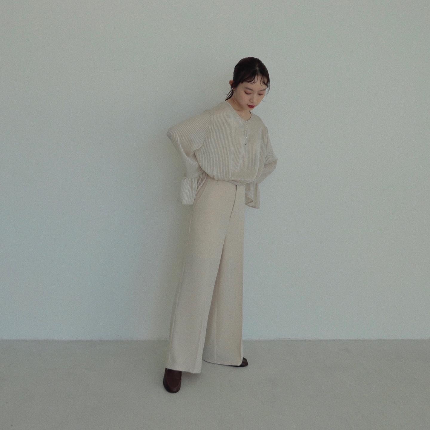 .⁡︎袖フレアストライプブラウス ¥3,850⁡︎ワイドアンクルパンツ ¥4,290⁡⁡ワイドアンクルパンツ熊本、オンラインでのみ販売中です。⁡⁡⁡⁡⁡⁡#ur_melty #urmelty #ユアメルティ #ブラウス #シアーブラウス #ストライプブラウス #ワイドパンツ #パンツコーデ #淡色女子 #淡色コーデ #韓国っぽ #韓国っぽコーデ #韓国ファッション #韓国風 #コリヨジャ #オトジョ #大人女子 #オトジョコーデ #同色コーデ #ホワイトコーデ #오오티디 #데일리룩 #패션 #패션스타그램 #옷스타그램 #일본패션 #유아멜티 #코디 #코디스타그램
