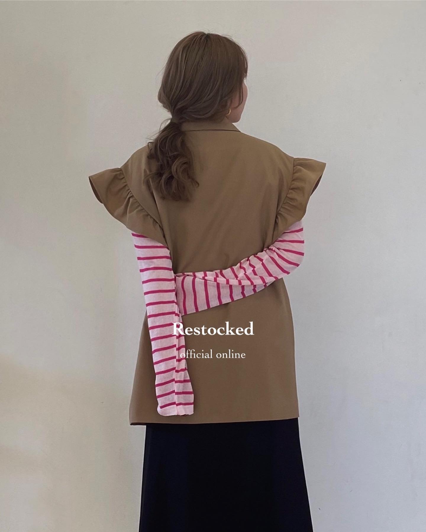 " Restocked official online "⁡オフィシャルオンラインがリニューアルし、現在ZOZOTOWNで完売している大人気アイテムがオフィシャルオンラインのみ再入荷致しました。⁡⁡少量の再入荷となりますのでぜひお早めにご覧下さいませ♡⁡⁡︎肩フリルベスト ¥5,390⁡︎パッチデニムパンツ ¥4,290⁡⁡⁡⁡⁡⁡  ⁡⁡ #urmelty #ユアメルティ #ベスト #フリルベスト #カラーベスト #ベストコーデ #フリルベストコーデ #カラーベストコーデ #デニム #デザインデニム  #春デニム #デニムコーデ #デザインデニムコーデ #ベストコーデ #ホワイトコーデ #ボーダーコーデ #カジュアルコーデ #カジュアルアイテム #春アイテム #春コーデ #韓国っぽ #韓国っぽコーデ #韓国ファッション #韓国風 #コリヨジャ #オトジョ #大人女子 #オトジョコーデ