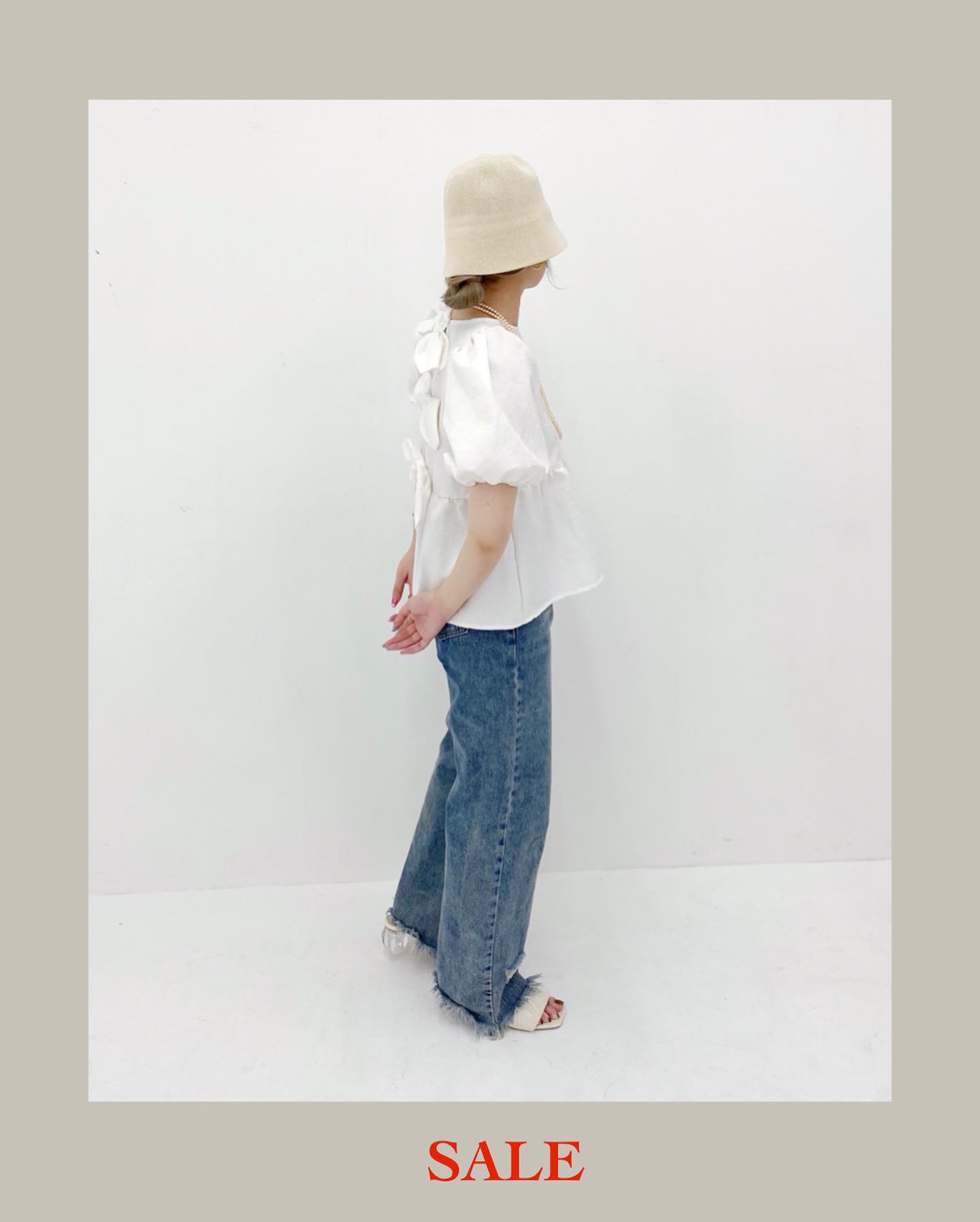 summer SALE ?︎バックリボンアソートブラウス ¥4,950 → ¥4,290 (店舗限定価格)人気アイテムになりますのでぜひお早めに取り扱い店舗ご覧下さいませ。#urmelty #ユアメルティ #ブラウス #バックリボンブラウス #花柄ブラウス #ブラウスアイテム #ブラウスコーデ #リボンブラウスコーデ #ホワイトアイテム #花柄アイテム #花柄コーデ #ガーリーアイテム #ガーリーコーデ #リボンアイテム #夏アイテム #夏コーデ #韓国っぽ #韓国っぽコーデ #韓国ファッション #韓国風 #コリヨジャ #オトジョ #大人女子 #オトジョコーデ