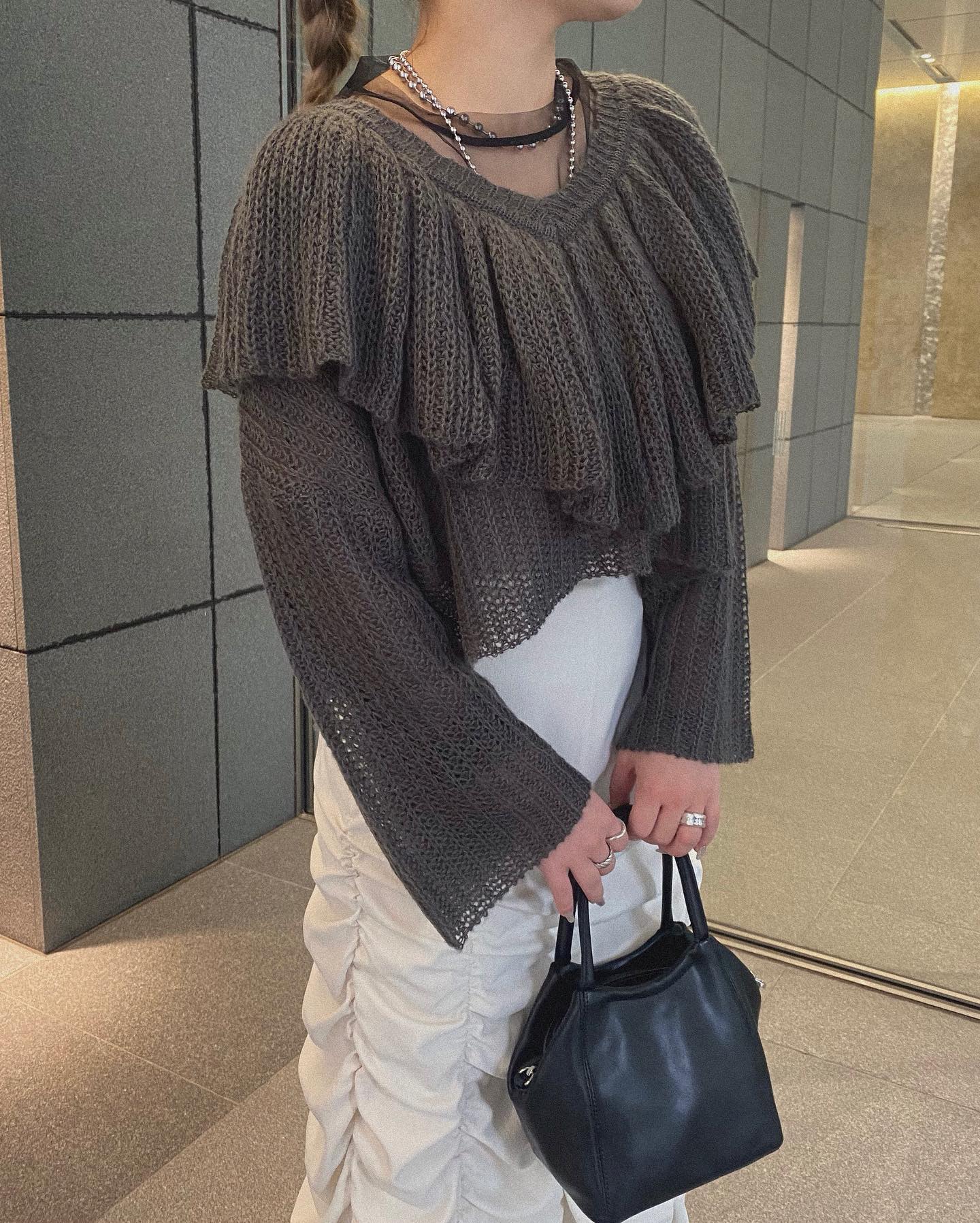 " new knit ? "⁡オリジナルニット今週より順次取り扱い店舗に入荷致します♡⁡⁡⁡︎スカシVフリルニット ¥4,290⁡⁡⁡⁡⁡⁡⁡⁡⁡#urmelty #ユアメルティ #ニット #フリルニット #カラーニット  #シアーニット #デザインニット #ニットコーデ #フリルニットコーデ #カラーニットコーデ #シアーニットコーデ  #デザインニットコーデ #フリルコーデ #秋コーデ  #ガーリーコーデ #カジュアルコーデ #韓国っぽ #韓国っぽコーデ #韓国ファッション #オトジョ #大人女子 #オトジョコーデ